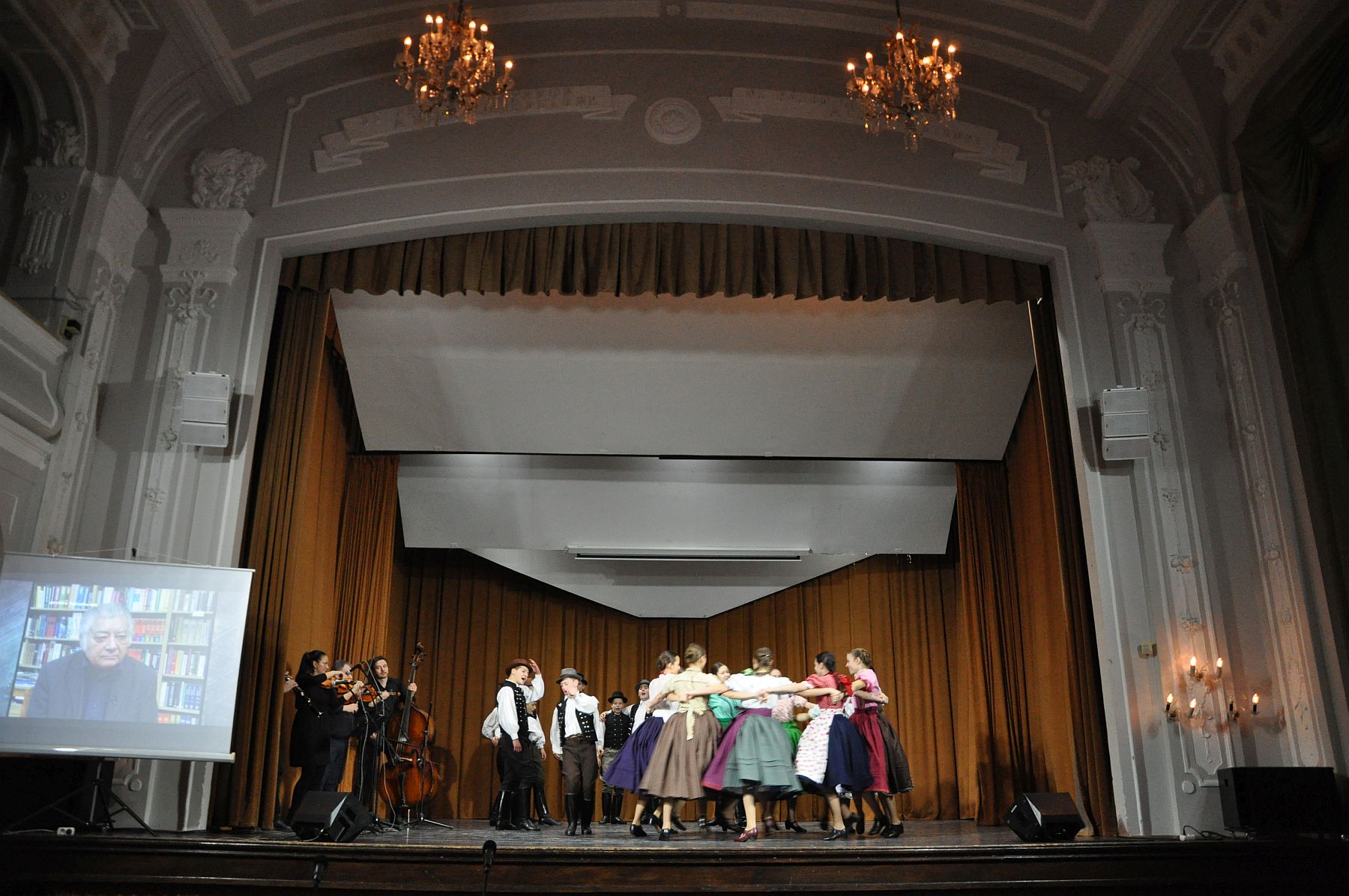 Csoóri Sándor emlékest a Szent István teremben